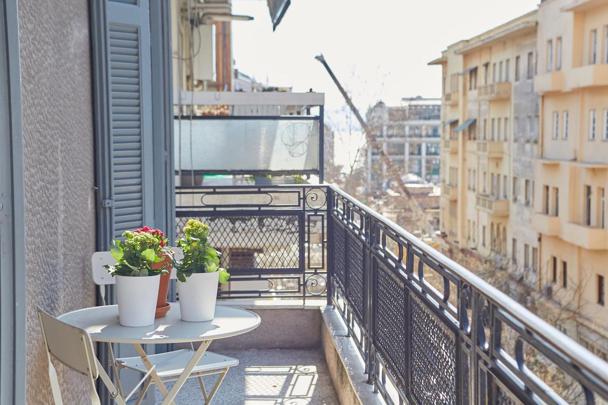 Bright Bright A Central Apartment With Balcony Θεσσαλονίκη Εξωτερικό φωτογραφία